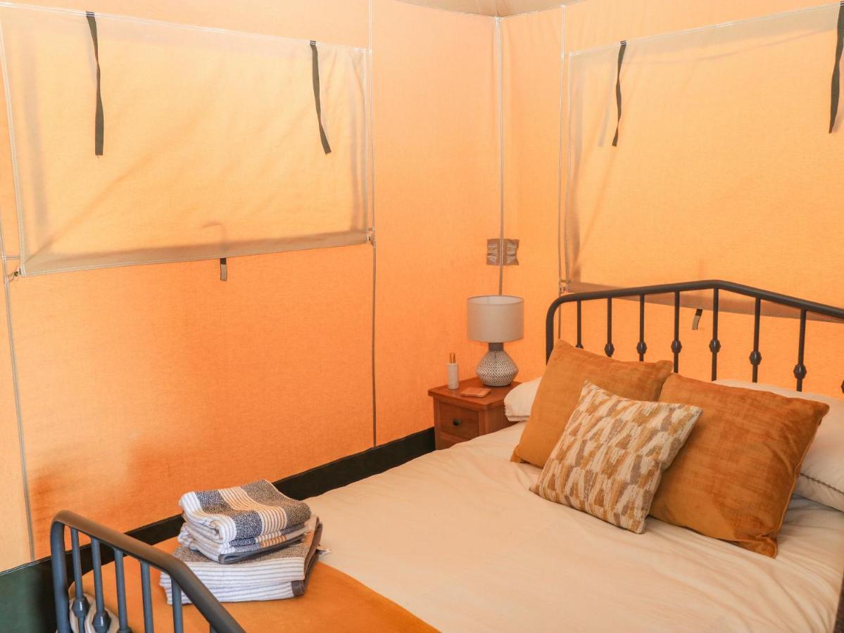 Semira Tent Lodge Totnes Esterno foto